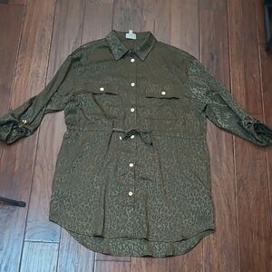 143 Story by Lineup Olive Green Animal Print Snap Button-Up Shirt Dress size L